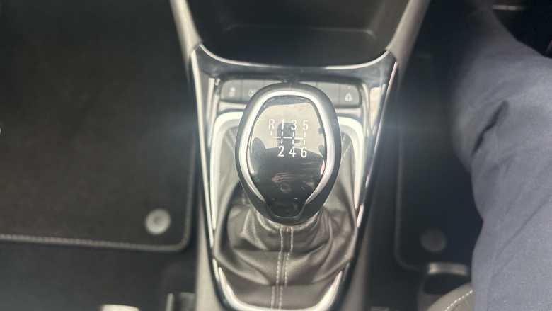 Vauxhall Crossland X 1.2T [110] Griffin 5dr [6 Spd] [Start Stop] Petrol Hatchback